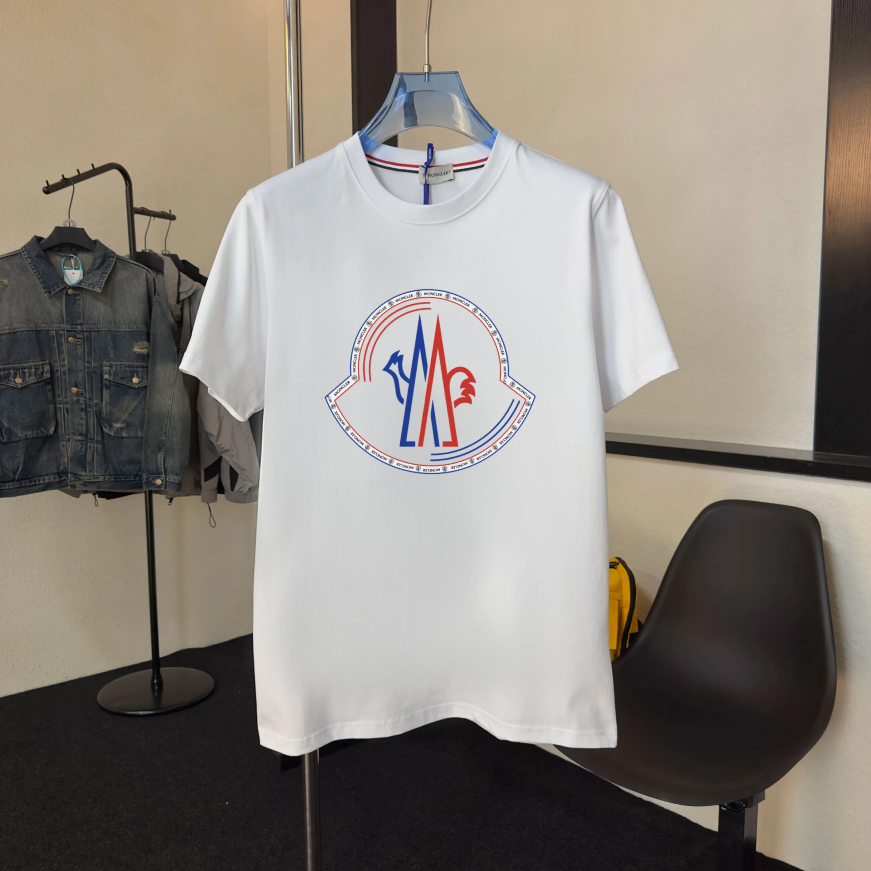 《 ~NFC ~ 》《Moncler~ 》2025New Arrival Quality T , Versatile Quality ！ ‼ 32 250G ‼ ， ， ， ， T 🤪 Sizes：S-M-L-XL-2XL ：Black，White， Same Style